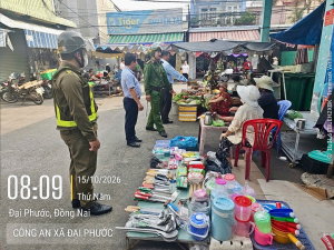 Công an xã Đại Phước phối hợp tăng cường lập lại trật tự, kỷ cương đô thị