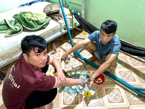 Công an xã Đại Phước đấu tranh làm rõ vụ tổ chức sử dụng trái phép chất ma túy, tạm giữ hình sự 02 đối tượng