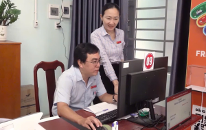 Tăng phụ cấp công vụ: Động lực cho cán bộ ở cơ sở