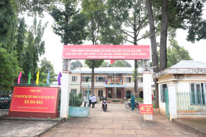 Xã Đa Kia tổ chức hội nghị công bố phương án nhân sự sau sáp nhập