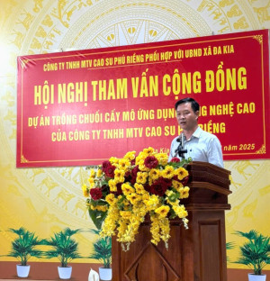 Ông Nguyễn Viết Thư - UVBTV Đảng ủy - PCT. UBND xã Đa Kia phát biểu tại Hội nghị