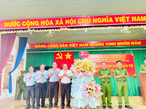 XÃ ĐA KIA TỔ CHỨC NGÀY HỘI TOÀN DÂN BẢO VỆ AN NINH TỔ QUỐC