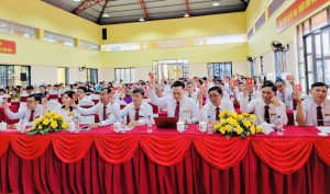 TRIỂN KHAI THỰC HIỆN NGHỊ QUYẾT ĐẠI HỘI ĐẢNG BỘ XÃ NHIỆM KỲ...