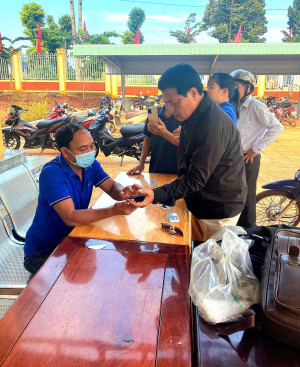 Thực hiện hướng dẫn Nhân dân đăng ký chữ ký số