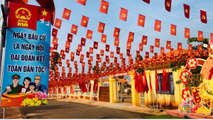 Đa Kia rực rỡ cờ hoa chào mừng Ngày hội non sông