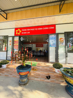 KHÍ THẾ MỚI TRONG CÔNG TÁC PHỤC VỤ HÀNH CHÍNH CÔNG DỊP XUÂN...