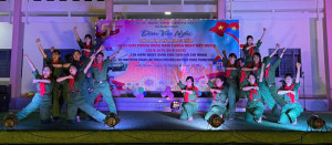XÃ ĐAK NHAU TỔ CHỨC CHƯƠNG TRÌNH VĂN NGHỆ CHÀO MỪNG CÁC NGÀY LỄ LỚN CỦA ĐẤT NƯỚC VÀ THÀNH LẬP THÀNH PHỐ ĐỒNG NAI