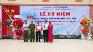Trung tâm GDNN-GDTX Khu vực VII khai giảng năm học mới