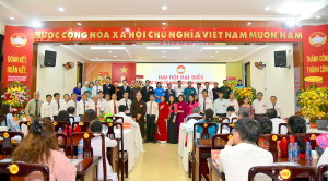 52 vị Ủy viên Ủy ban MTTQ Việt Nam xã Dầu Giây ra mắt và nhận nhiệm vụ