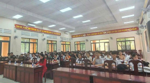 Xã Dầu Giây Tổ chức lớp bồi dưỡng nhận thức về Đảng khóa I năm 2025