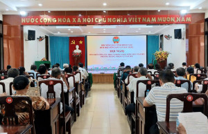 Quang cảnh hội nghị