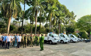 Quang cảnh lễ ra quân