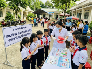 Lấy ý kiến dự thảo Nghị quyết hỗ trợ kinh phí chăm sóc răng miệng cho trẻ em từ 6-11 tuổi trên địa bàn