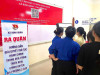 THANH NIÊN XÃ ĐỊNH QUÁN RA QUÂN HỖ TRỢ NGƯỜI DÂN TRONG CÔNG TÁC HÀNH CHÍNH SAU SÁP NHẬP ĐỊA GIỚI.