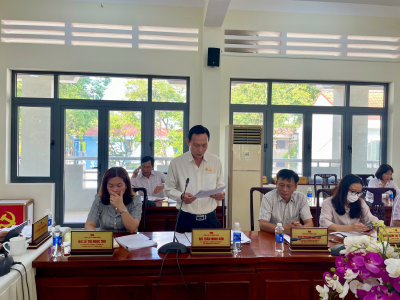 ĐẢNG UỶ XÃ ĐỊNH QUÁN: TỔ CHỨC HỘI NGHỊ CÔNG KHAI BẢN KÊ KHAI TÀI SẢN, THU NHẬP