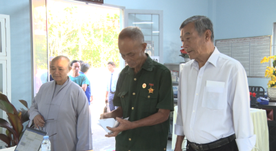 Hình Trên 1.800 cử tri ấp Hiệp Lực nô nức đi bầu