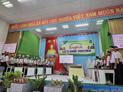 THCS NGÔ THỜI NHIỆM: ĐÁNH THỨC TIỀM NĂNG ANH NGỮ QUA HỘI THI “LET’S SHINE TOGETHER”