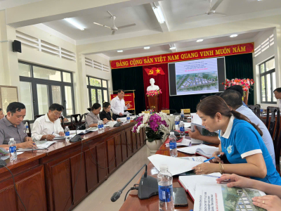 Thường trực Đảng ủy xã Định Quán tổ chức hội nghị lấy ý kiến thống nhất về Quy hoạch chi tiết tỷ lệ 1/500 khu công nghiệp Gia Canh, xã Định Quán, tỉnh Đồng Nai.