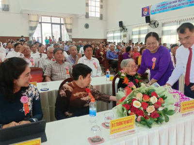 XÃ ĐỊNH QUÁN TỔ CHỨC HỌP MẶT KỶ NIỆM 51 NĂM NGÀY GIẢI PHÓNG ĐỊNH QUÁN (17/03/1975 – 17/03/2026).