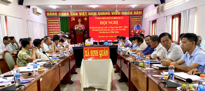 Ông Phan Thanh Nhân – Ủy viên Ban Thường vụ Đảng ủy, Phó Chủ tịch UBND xã chủ trì hội nghị.