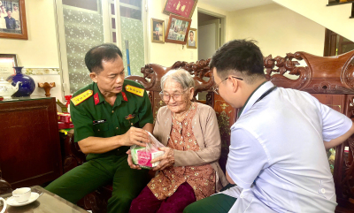 THAM ME VIET NAM ANH HUNG QUAN Y