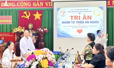 TRAO TẶNG 100 PHẦN QUÀ ĐẾN BỆNH NHÂN CÓ HOÀN CẢNH KHÓ KHĂN