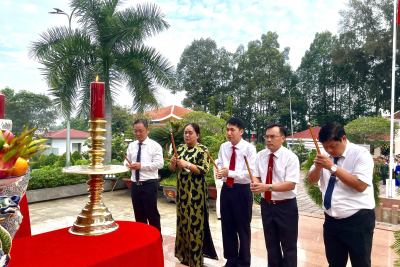 VIẾNG NTLS NHÂN KỶ NIỆM 81 NĂM  QUỐC KHÁNH 2-9 VÀ CÁCH MẠNG...