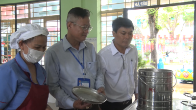 XÃ ĐỊNH QUÁN KIỂM TRA AN TOÀN THỰC PHẨM TẠI CÁC TRƯỜNG MẦM...