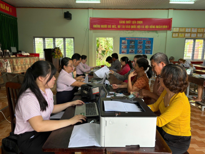 TÍN DỤNG CHÍNH SÁCH ĐỊNH QUÁN: "CHẮP CÁNH" MƠ ƯỚC HỌC ĐƯỜNG CHO HỌC SINH, SINH VIÊN NGHÈO