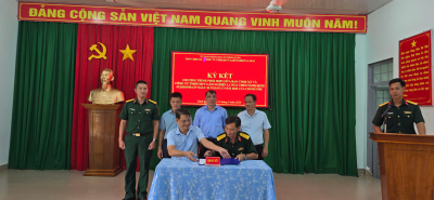 KÝ KẾT CHƯƠNG TRÌNH PHỐI HỢP BẢO VỆ AN NINH TRẬT TỰ VÀ QUẢN...