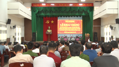 KHAI GIẢNG LỚP BỒI DƯỠNG NGHIỆP VỤ CHUYÊN SÂU CÔNG TÁC ĐẢNG