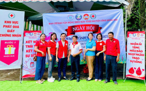 Đồng Phú: Rộn ràng Ngày hội hiến máu tình nguyện 2025