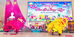 Rộn ràng “Đêm hội trăng rằm” xã Đồng Phú năm 2025