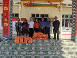 Tổ chức cấp gạo hỗ trợ người dân bị thiếu đói trong dịp Tết âm lịch và giáp hạt đầu năm 2026