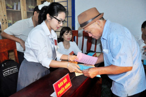 Đồng Phú: Cử tri nô nức đi bầu cử đại biểu Quốc hội và HĐND các cấp