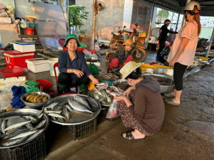 Tiểu thương chợ Tân Lập đồng thuận di dời, sắp xếp lại vị trí kinh doanh mới