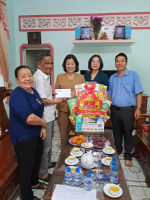 Đồng Phú tổ chức thăm hỏi, tặng quà các thương binh, bệnh binh nặng tiêu biểu nhân kỷ niệm 51 năm Ngày giải phóng miền Nam thống nhất đất nước (30/4/1975 – 30/4/2026)