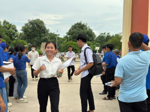 Điểm thi THPT Đồng Phú: hơn 500 thí sinh hoàn thành 2 môn thi đầu tiên trong kì thi tốt nghiệp THPT quốc gia 2026