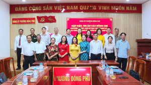 Phường Đồng Phú tri ân cán bộ cơ sở, kiện toàn tổ chức Đảng