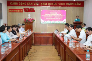 PHƯỜNG ĐỒNG PHÚ: HỌP MẶT KỶ NIỆM NGÀY TRUYỀN THỐNG CƠ QUAN THAM MƯU, GIÚP VIỆC ĐẢNG ỦY VÀ CHÀO MỪNG NGÀY PHỤ NỮ VIỆT NAM 20/10