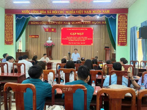 UBND xã Đồng Tâm gặp mặt trao đổi tâm tư, nguyện vọng của người hoạt động không chuyên trách sau sắp xếp.
