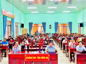 Hội nghị triển khai chương trình “Bình dân học vụ số” hưởng ứng Ngày chuyển đổi số Quốc gia (10/10)