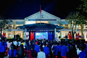 Xã Đồng Tâm lan toả giá trị lịch sử từ buổi công chiếu phim "Mưa đỏ"