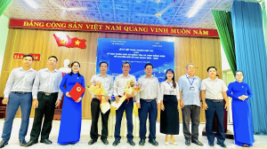 ký kết