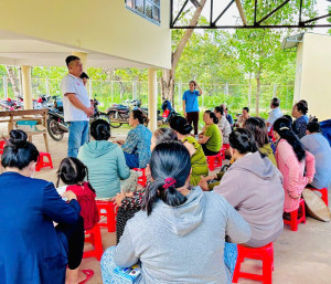 Đồng Tâm tuyên truyền chính sách BHYT, BHXH tự nguyện tại ấp Phước Tâm