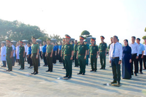 Xã Đồng Tâm tổ chức Lễ dâng hoa, dâng hương tưởng niệm các anh hùng liệt sĩ tại nghĩa trang liệt sĩ Bình Phước
