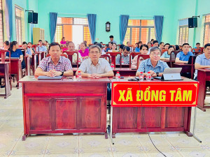 Xã Đồng Tâm tham dự Hội nghị trực tuyến toàn quốc nghiên cứu, học tập, quán triệt và triển khai thực hiện Nghị quyết Hội nghị lần thứ ba Ban Chấp hành Trung ương Đảng khóa XIV