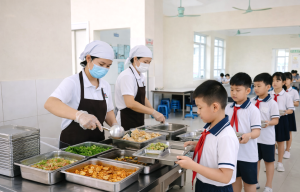 Đồng Tâm tăng cường bảo đảm an toàn thực phẩm tại bếp ăn trường học