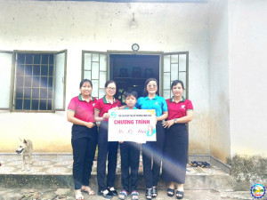 LAN TỎA CHƯƠNG TRÌNH “MẸ ĐỠ ĐẦU” & HỖ TRỢ CHO GIA ĐÌNH KHÓ KHĂN