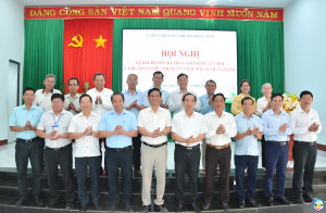 UBND PHƯỜNG ĐỒNG XOÀI TỔ CHỨC HỘI NGHỊ GIAO CHỈ TIÊU PHÁT TRIỂN KINH TẾ – XÃ HỘI VÀ DỰ TOÁN THU, CHI NGÂN SÁCH NHÀ NƯỚC NĂM 2026 TRÊN ĐỊA BÀN PHƯỜNG ĐỒNG XOÀI